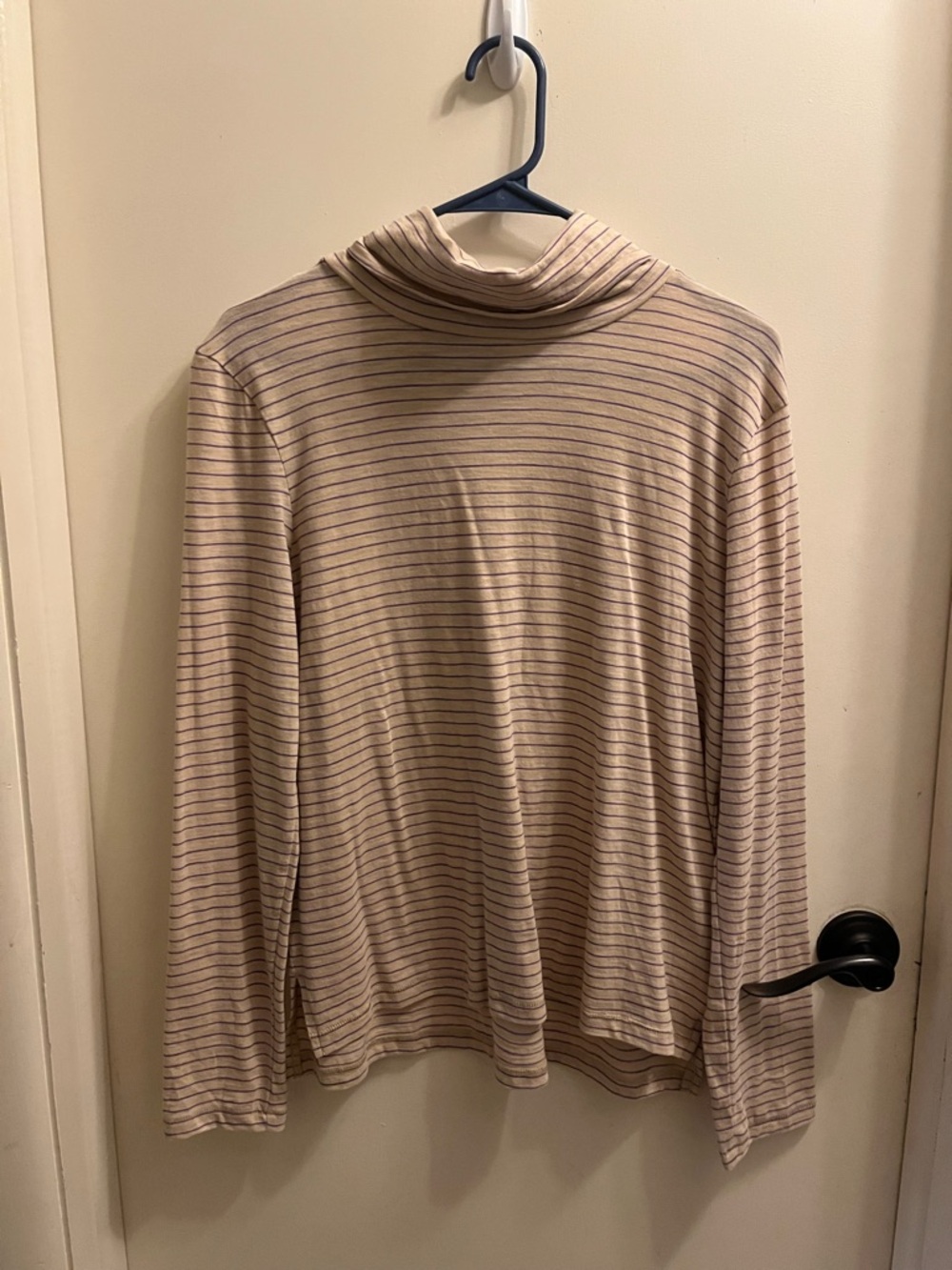Women’s Lightweight Striped Turtleneck Sweater - Beige